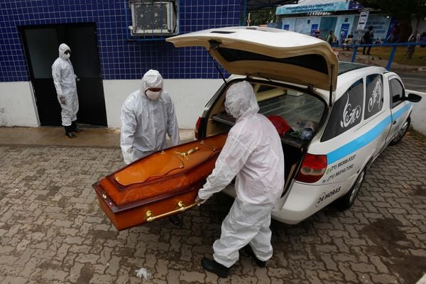 A Bahia registrou 153 mortes em 24h, o maior número de toda a pandemia (Barris - Março/2021)
