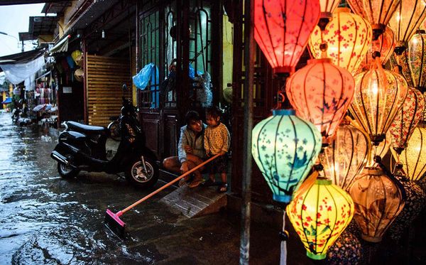 Cidade de Hoi An, no Vietnam por ANTHONY WALLACE
