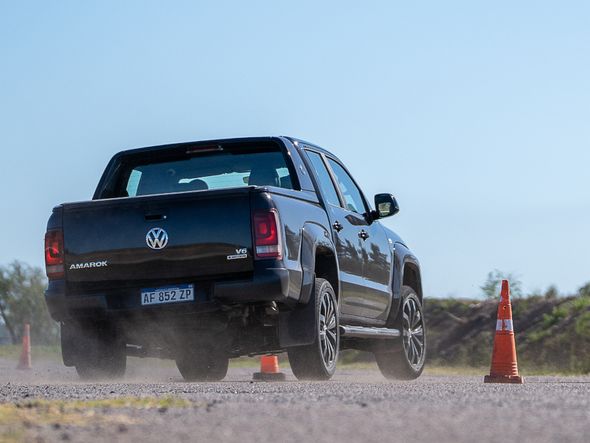 O desempenho no asfalto ainda é exemplar e a7,4  segundos é o tempo de aceleração de 0 a 100 km/h
