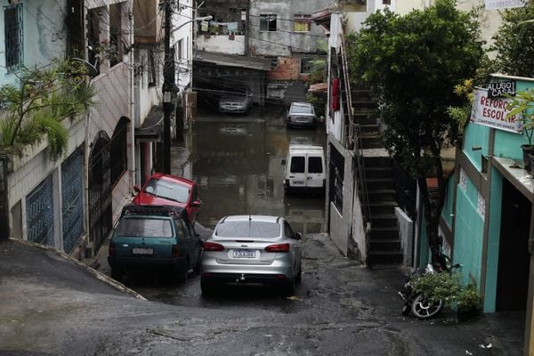 Chuvas castigaram Salvador por Arisson Marinho/CORREIO