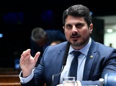Imagem - Marcos do Val nega fuga e diz que viajou para Orlando em recesso com a filha