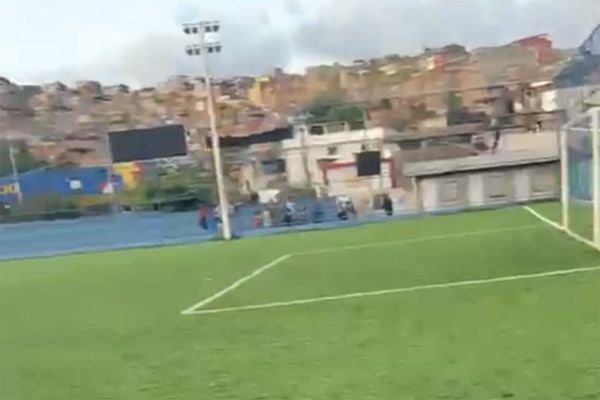 Campo de futebol na Rocinha, IAPI