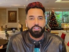Imagem - Após polêmica com Zezé Di Camargo, Latino fará especial de Natal no SBT