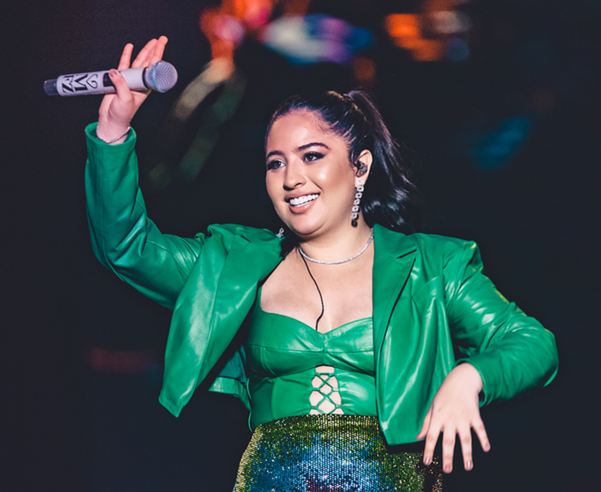 Mari Fernandez por Divulgação