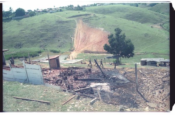 Explosão de fábrica de fogos, em SAJ, em 1998