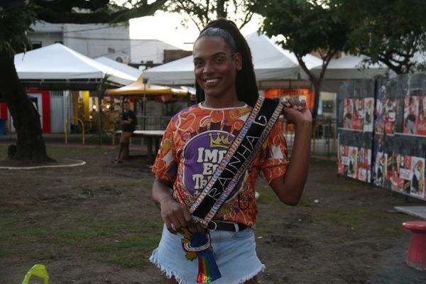 Alisson Negrini carrega com orgulho a 