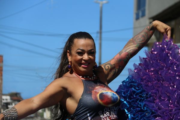 Tiffany faz parte da quadrilha Imperatriz do Forró