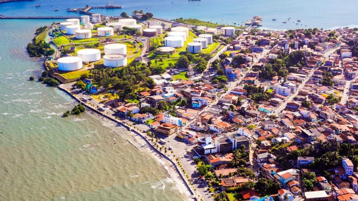 Imagem - Bares e restaurantes só poderão funcionar até às 2 horas após decreto na Bahia