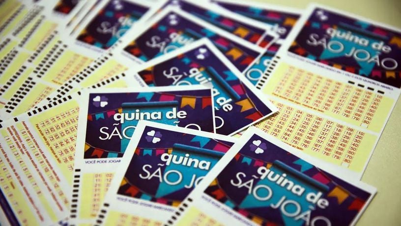 Imagem - 'Veio um pouco tarde', reclama idoso de 84 anos que ganhou R$ 4,3 milhões na Quina de São João