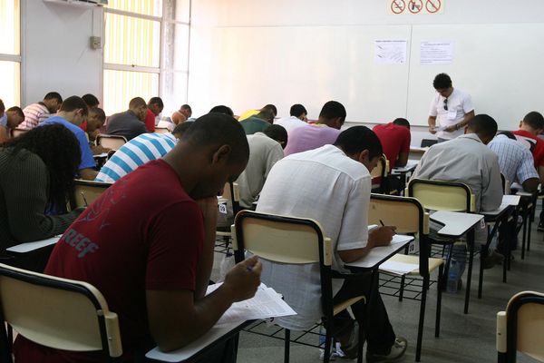 Cuide da mente e do corpo: O rendimento despenca quando há cansaço, ansiedade ou má alimentação. Durma bem, pratique atividade física e tire pausas por Adenilson Nunes/Secom
