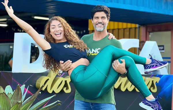 Ju Paiva e Bruno no Dança dos Famosos