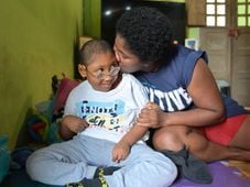 Imagem - Congresso derruba veto e vai pagar pensão a vítimas do zika vírus