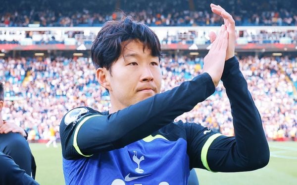 Son, do Tottenham, ficou 2 anos 'mais novo' na Coreia do Sul