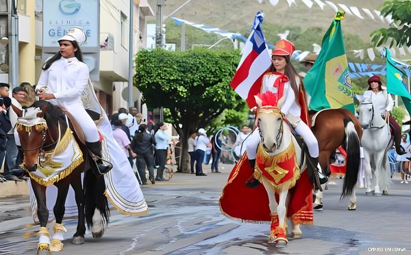 Cortejo cívico do 2 de julho em Caetité