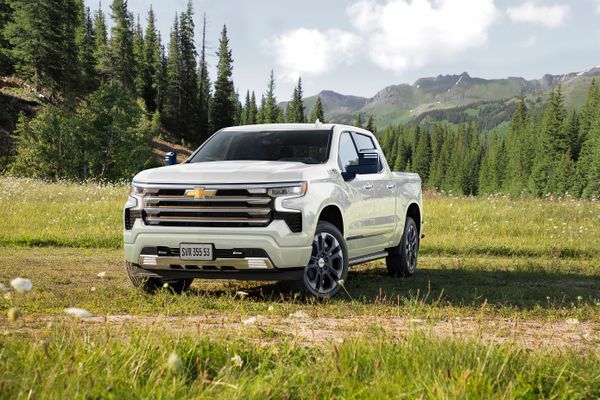 Chevrolet Silverado High Country