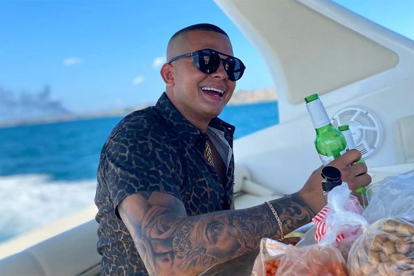 Baiano Ramhon Dias de Jesus Vaz, de 32 anos, tem mais de 450 mil numa rede social por Reprodução/Redes sociais