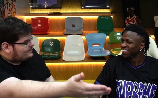 Casimiro recebeu Vini Jr durante live por Reprodução