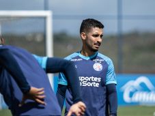 Imagem - Ex-Bahia começa temporada com duas assistências por rival nordestino