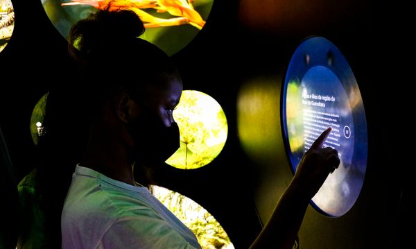 Educação com pessoas 