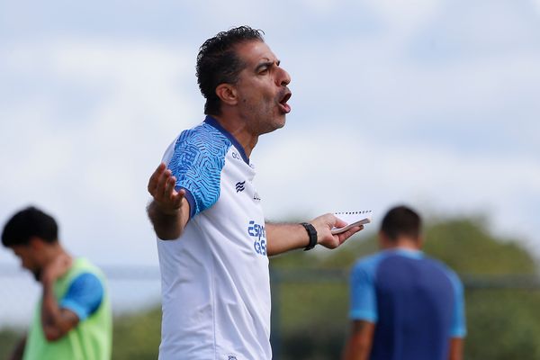 Renato Paiva ainda não conseguiu fazer o Bahia engrenar