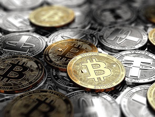 Imagem - Criptomoedas: bitcoin volta a subir e recupera marca de US$ 70 mil, antes de PCE nos EUA