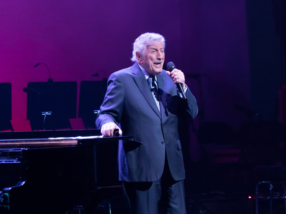 Tony Bennett, mestre no pop americano, morre aos 96 