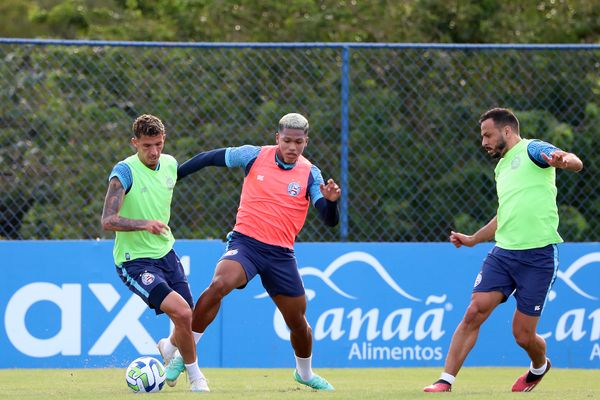 Jornal Correio Bahia Faz último Treino Antes De Pegar O Corinthians