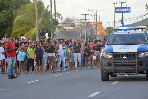 Caso Gabriel: Amigos e familiares fazem protesto pela morte do menino por Paula Fróes/CORREIO