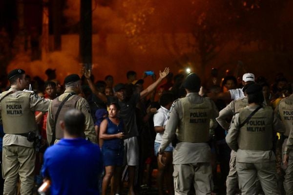 Caso Gabriel: Amigos e familiares fazem protesto pela morte do menino por Paula Fróes/CORREIO