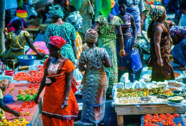 Feira ao ar livre no Benin