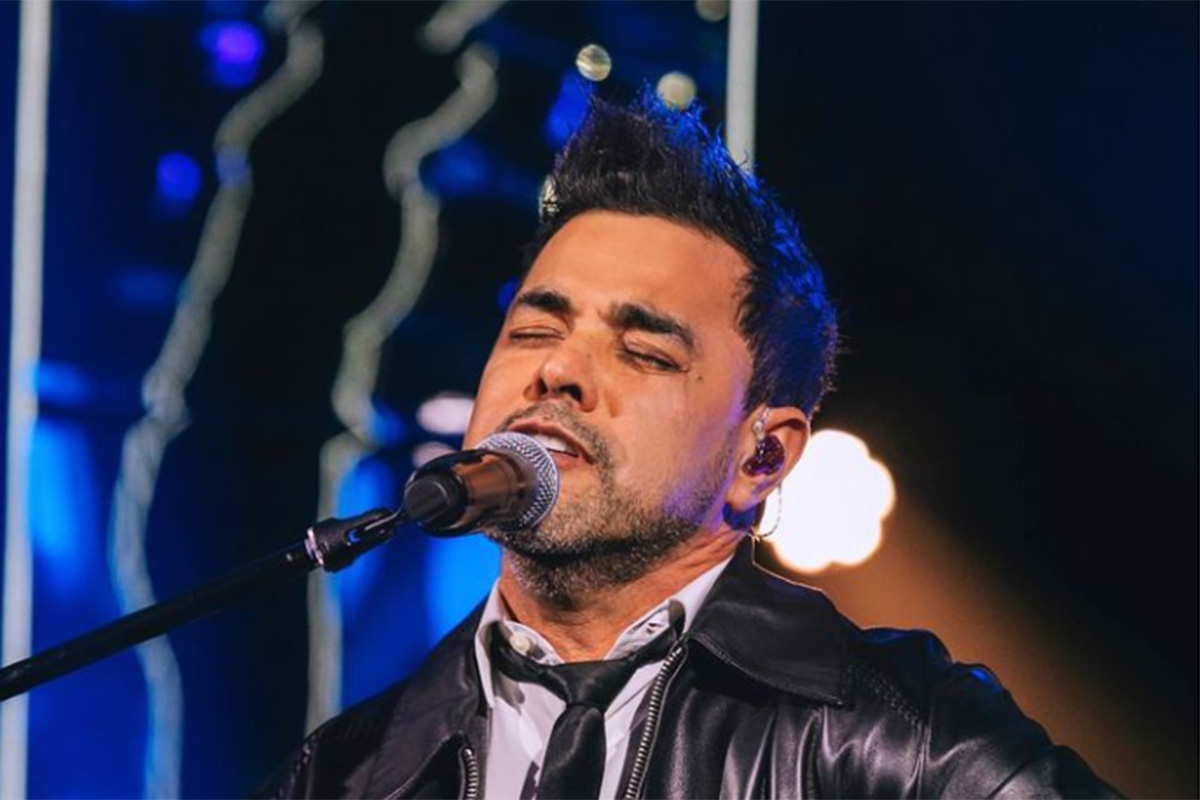 Zezé Di Camargo perde a voz novamente em show, e tem microfone cortado por Reprodução/Instagram