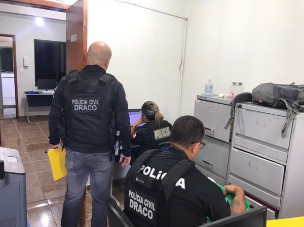 Operação foi conduzida pelo Draco por Divulgação/Polícia Civil