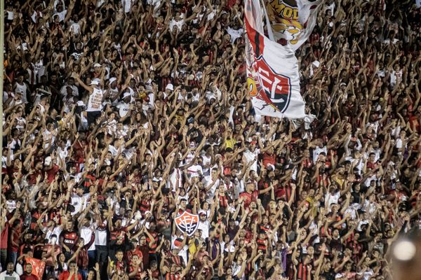 Torcida do Vitória no Barradão