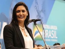 Imagem - Michelle Bolsonaro volta a ironizar delação de Mauro Cid