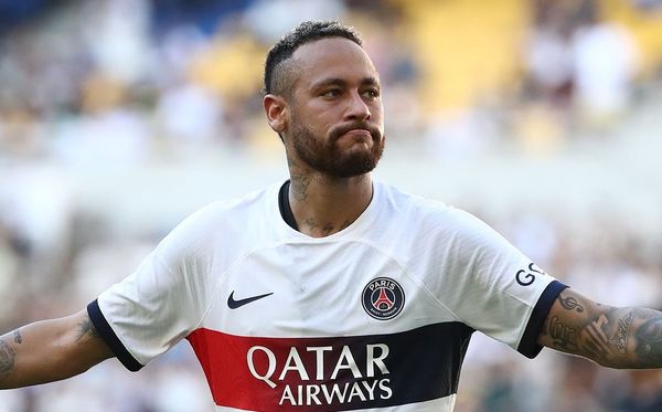 Al Hilal agora quer Neymar e oferece salário de R$ 2 mil por