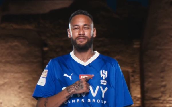 Neymar foi anunciado oficialmente pelo al-Hilal