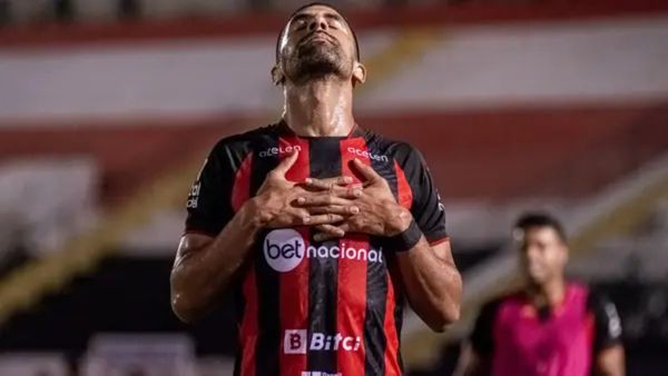 Santiago Tréllez não é mais jogador do Vitória