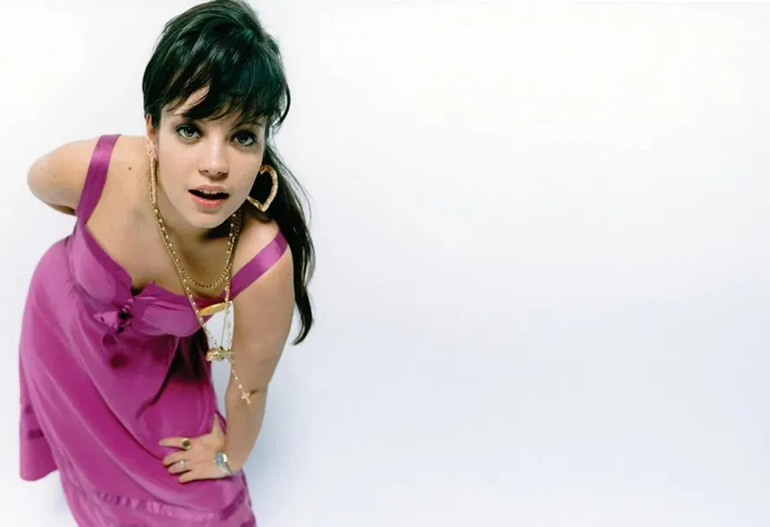 A cantora inglesa lily Allen por reprodução instagram