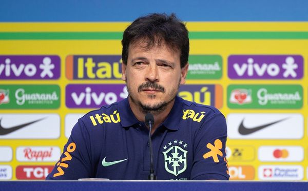 Fernando Diniz durante convocação da Seleção Brasileira