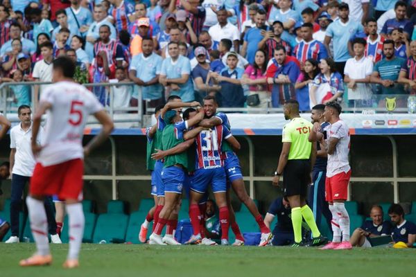 Bahia goleia Bragantino por 4x0 e recomeça bem o segundo turno da Série A