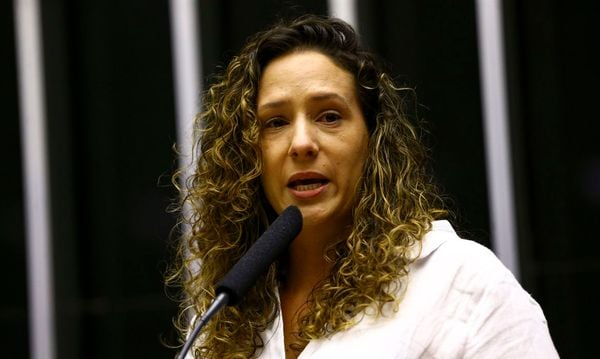 Vereadora Monica Benicio, viúva de Marielle Franco, registra ameaça de estupro