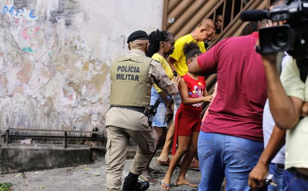 Acidente deixou uma pessoa morta e interditou trânsito em São Caetano por Marina Silva/CORREIO