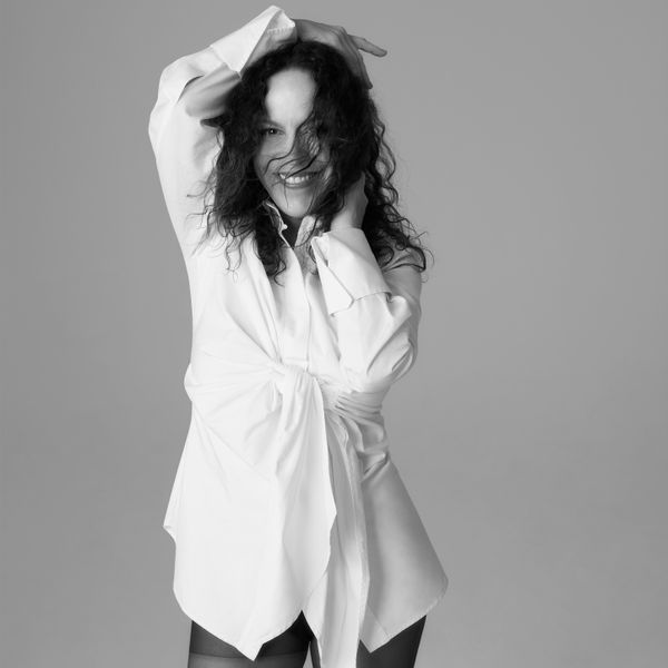 Bebel Gilberto lança João, com onze canções 