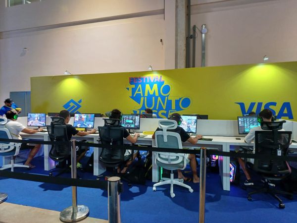 Circuito Banco do Brasil em Salvador por Brenda Viana / CORREIO