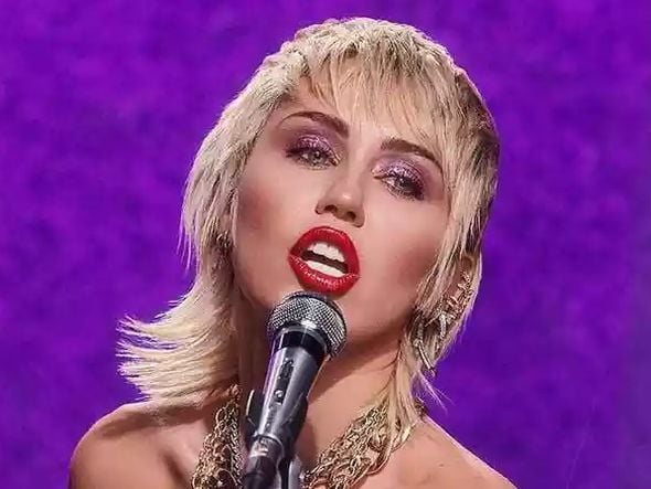 Imagem - Miley Cyrus é processada por plágio de Bruno Mars no hit 'Flowers'