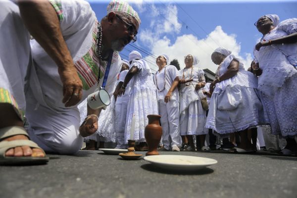 Caminhada pela paz em Lauro de Freitas