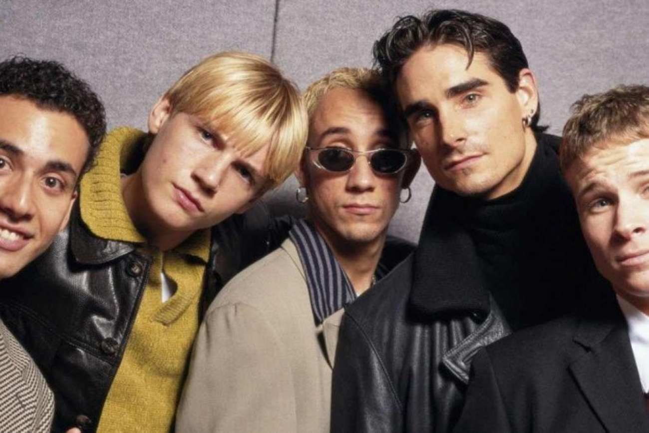 Cantor do Backstreet boys é acusado de estupro por Divulgação