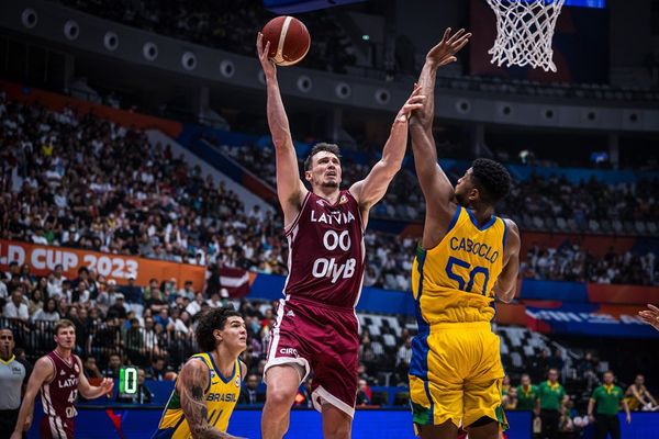 Brasil garante vaga no Pré-Olímpico Mundial de basquete