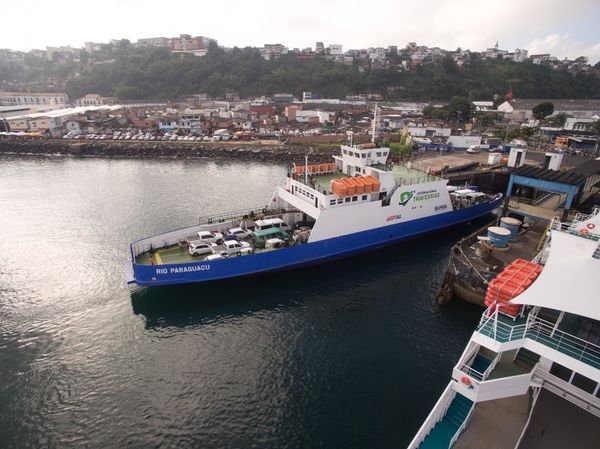 Cinco ferries serão usados em operação