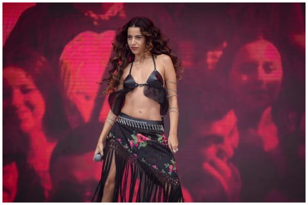 Marina Sena fez show no útlimo dia do The Town por reprodução G1